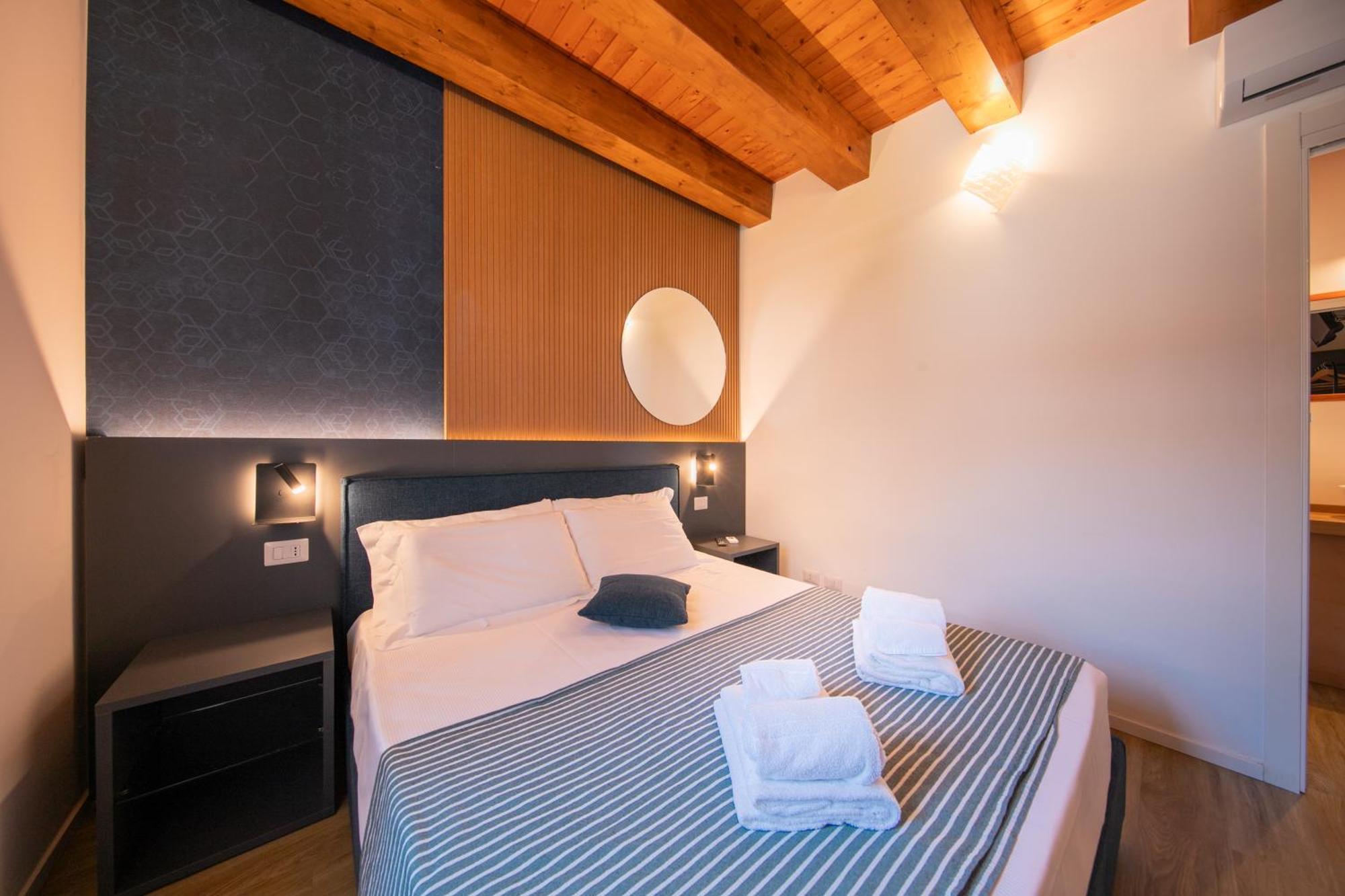 Taliammari Hotel Cefalù Værelse billede